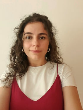 Ana R. L. Araújo